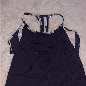 Lululemon yoga top